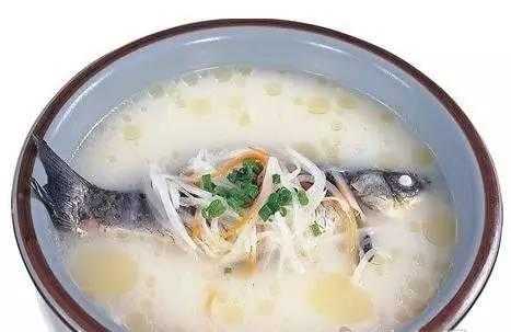 生姜濃魚(yú)湯（生姜鯽魚(yú)湯的功效與作用）